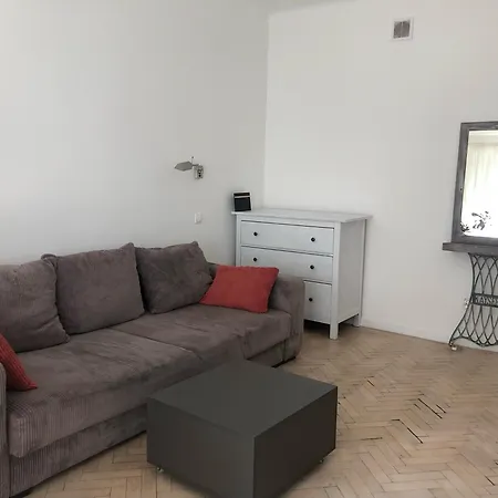 Ciche Mieszkanie Z Balkonem *