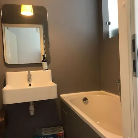 Apartment Ciche Mieszkanie Z Balkonem